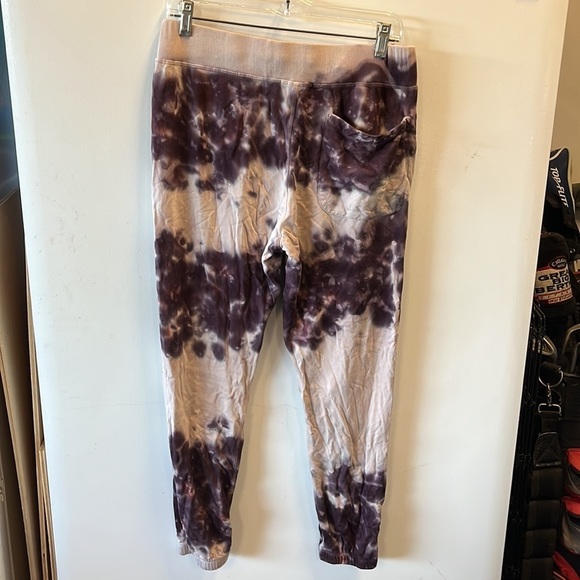 Young fabulous and broke tie-dye lounge pants. Women’s size large - Picture 3 of 4